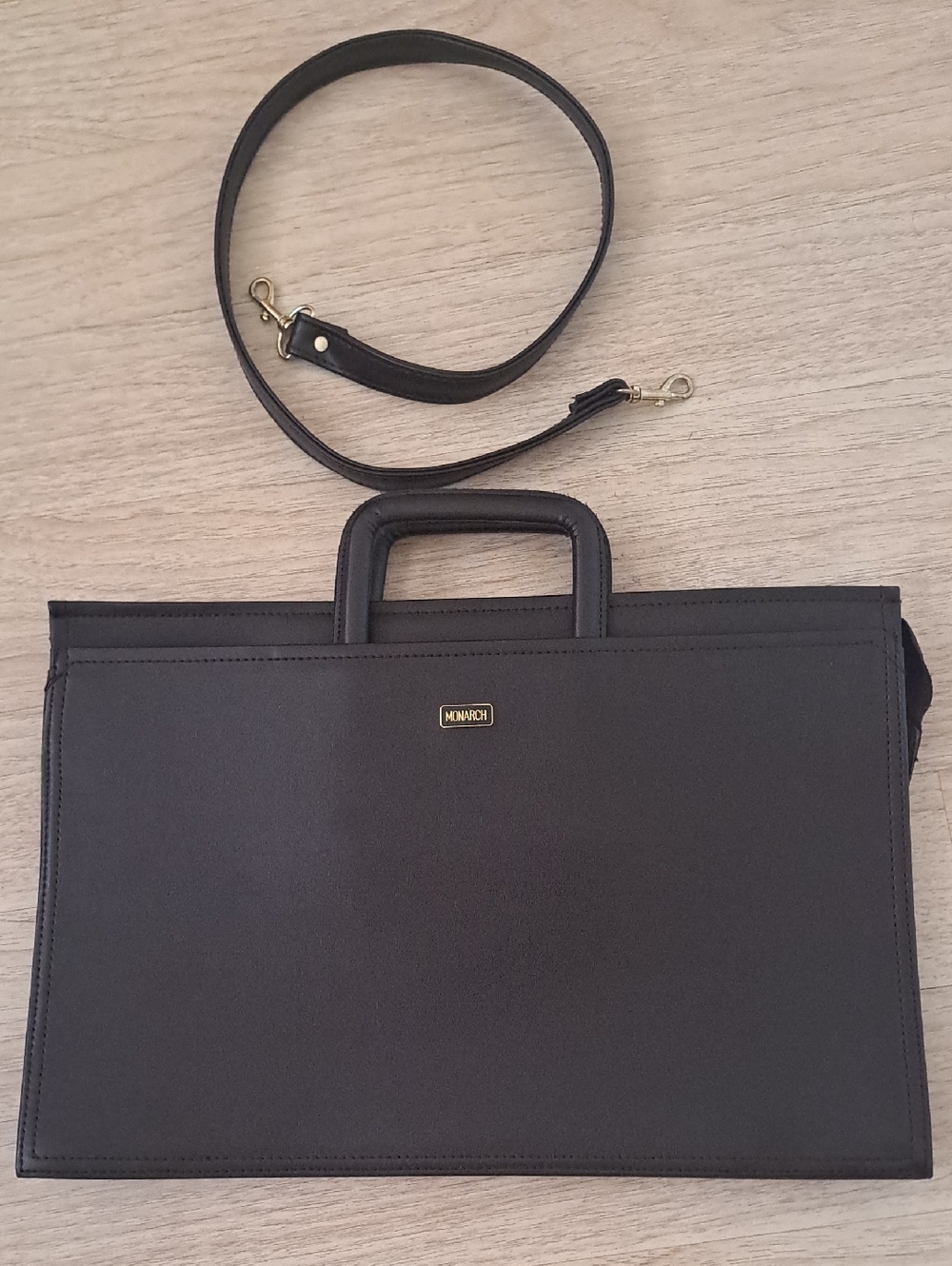 Monarch Luggage Briefcase Attache - Picture 9 of 9